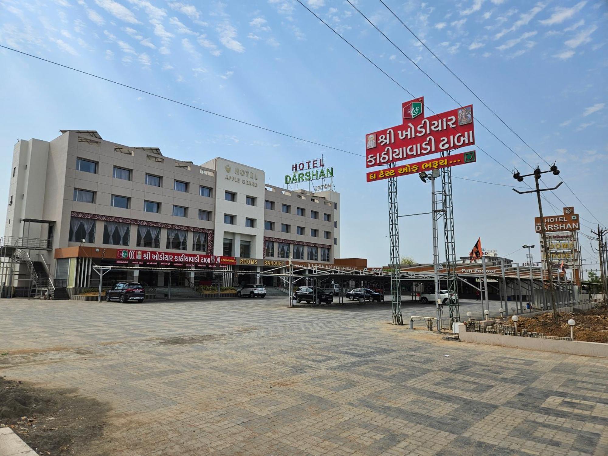 Hotel Grand Darshan Vadodara Exterior foto