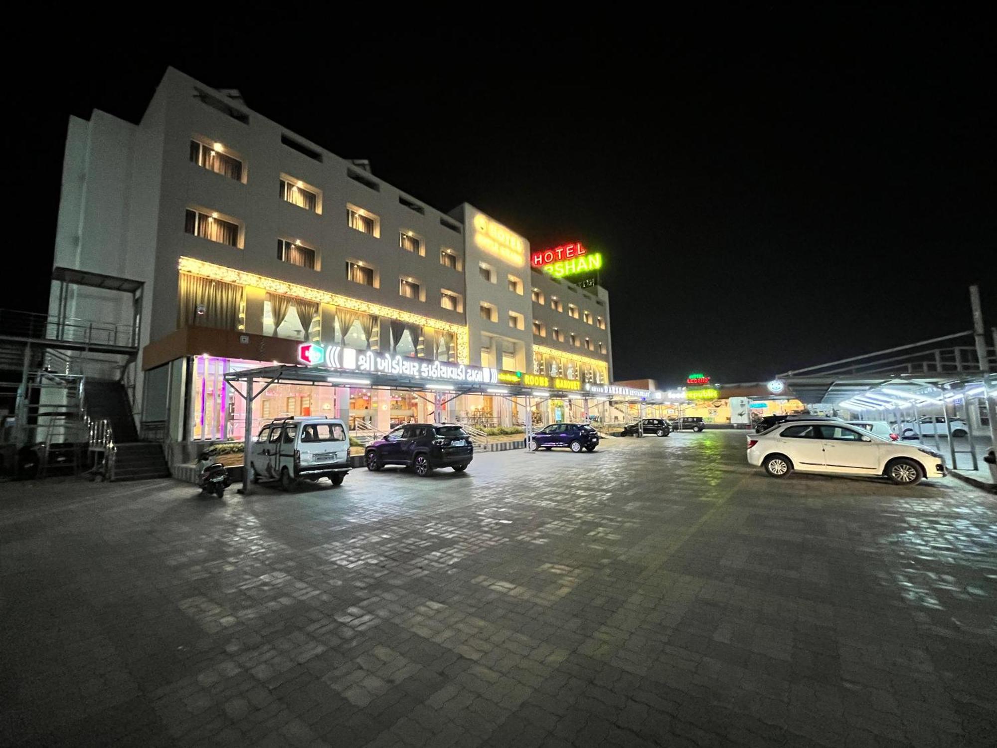 Hotel Grand Darshan Vadodara Exterior foto